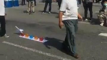 全民拔菜總部　陳抗區上演小豬閱兵