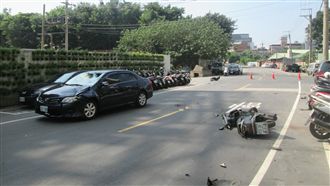 爺載孫女出門買手機　遭撞飛先後雙亡