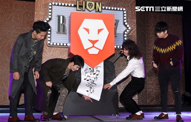 獅子合唱團2017全新專輯REPLAY正式發片。（記者邱榮吉/攝影）