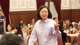 2017.10.11蔡英文抵達中常會（圖／鏡週刊）