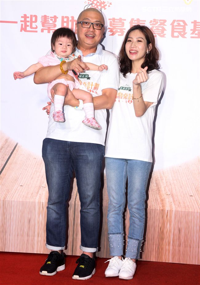  PAUL、咪咪 、依依 、潘若迪 、徐小可參加茶樹莊園幸福餐桌計畫公益活動。（記者邱榮吉/攝影）