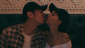 陳艾琳,琳琳,Alex,顏庭笙,親吻,接吻／陳艾琳IG