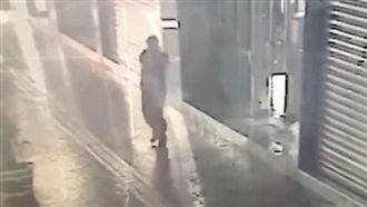 男持刀砍死保全　被逮反問警：來幹嘛