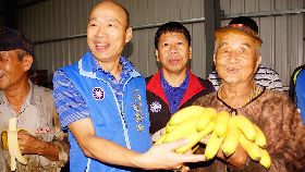 挺蕉農　韓國瑜募20萬旗山產地購蕉（