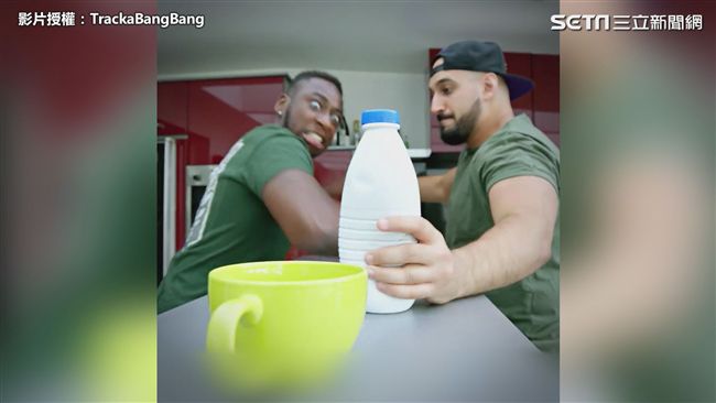 先加牛奶還是麥片？掀起兩方網友筆戰