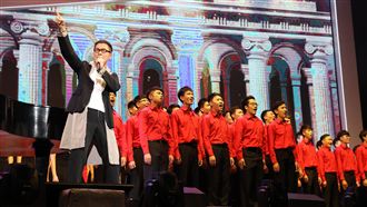 羅大佑演唱會三代同堂　飆唱經典名曲