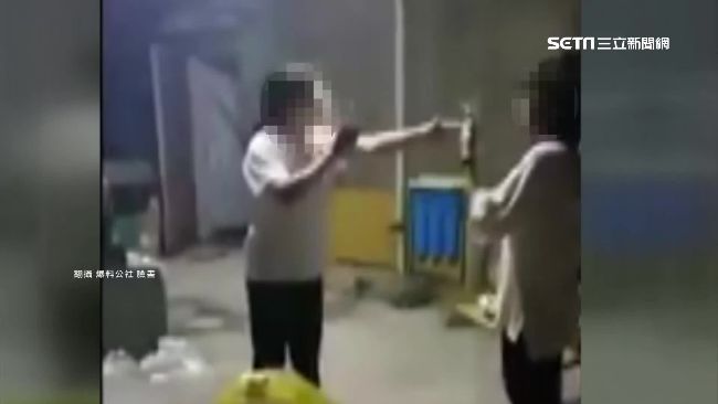 不滿鄰居烤肉　陸女嗆頂樓為私有物