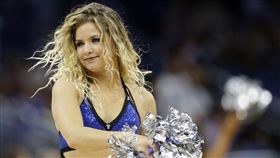 ▲魔術啦啦隊在熱身賽熱舞。（圖／美聯社／達志影像）