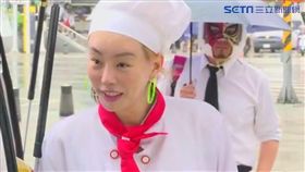 法拉利姐身旁一直跟隨一位神秘「虎面男」