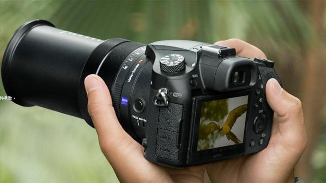 全方位應戰！RX10 IV閃電上市