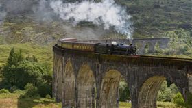 霍格華茲特快車,Hogwarts Express,佳克拜蒸汽火車,Jacobite(臉書 https://www.facebook.com/MyHeartWillAlwaysBeInScotland/photos/a.656401251086054.1073741829.654903051235874/1419643271428511/?type=3&theater)