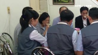 蔡英文光顧苗栗水餃老店　店家大驚喜