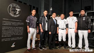 中職推全新中華隊視覺　台灣犬為主軸