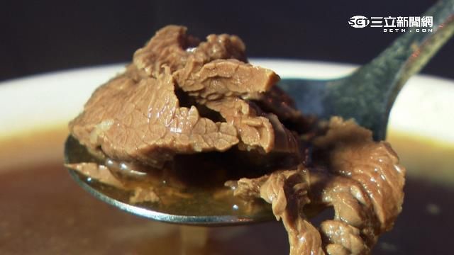 大骨肉湯很營養？醫師：沒吃肉就沒用