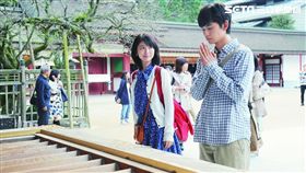小栗旬、「日劇女神」北川景子與新生代偶像北村匠海、「透明系美少女」濱邊美波所主演的年度純愛淚崩神作《我想吃掉你的胰臟》／車庫娛樂提供
