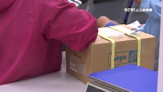 郵局火燒車！他怨3千元月餅只賠5百