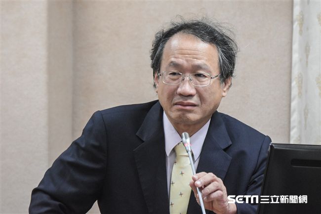 首陸客帶火腿腸入境　拒繳罰金被遣返