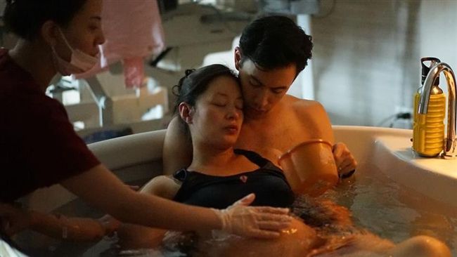 Janet產後一周　誇兒有大GG