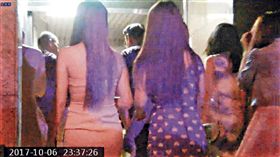 【飯局妹詐富商】行情大公開　她們吃吃喝喝還有錢拿(圖/鏡週刊)
