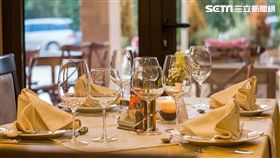 餐廳,酒杯。（圖／Skyscanner提供）