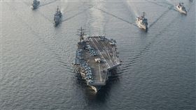 美國雷根號(臉書 https://www.facebook.com/ussronaldreagan/photos/a.427935642020.219885.212147332020/10153868394557021/?type=3&theater)