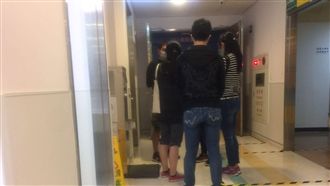 感情糾紛！？繼父：我尊重他喜歡男生