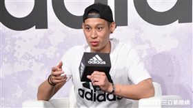 美國NBA職籃台裔球星林書豪為運動品牌代言活動再次訪台