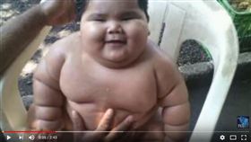 墨西哥,巨嬰,嬰兒,肥胖,怪病,小胖威利症,遺傳（圖／翻攝自PatrynWorldLatestNew YouTube）https://www.youtube.com/watch?v=yEwim4bzzmY