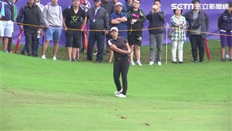 裙襬搖搖台灣賽　曾雅妮展現親和力