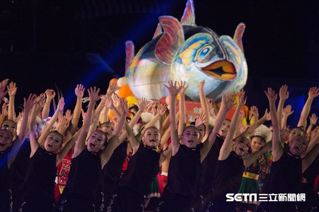 ▲106年全國運動會開幕典禮，「海」為主軸之一。（圖／記者蔡宜瑾攝影）