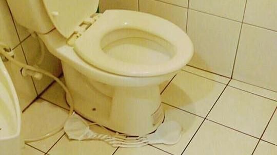 超商廁所驚見前扣胸罩　網：拋棄式的