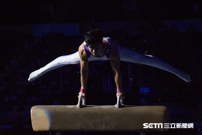▲106年全國運動會開幕典禮，體操國手唐嘉鴻。（圖／記者蔡宜瑾攝影）