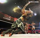 台灣史上第一次日本女子摔角聯盟StardomVS大江戶隊，6人大混戰。（記者邱榮吉/攝影）