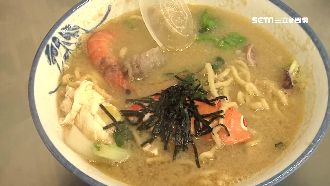 「螃蟹雪蛤」海鮮鍋燒麵！竟百元有找