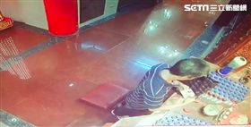 香油錢,蟑螂屋,黏錢板