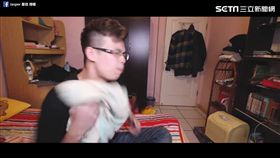 星培與網友分享小被被對他的重要性。（圖／翻攝自Jasper 星培臉書）