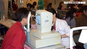 每天密集用眼超過12小時　男子癢到想把眼睛挖出來！
亞東醫院提供