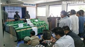 台北關上月查獲一批保溫瓶內，夾帶超過30公斤的海洛因，桃園市調處與馬國警方交換情資，再度破獲鐵觀音茶葉內，夾帶284.5公斤的K他命。（翻攝畫面）