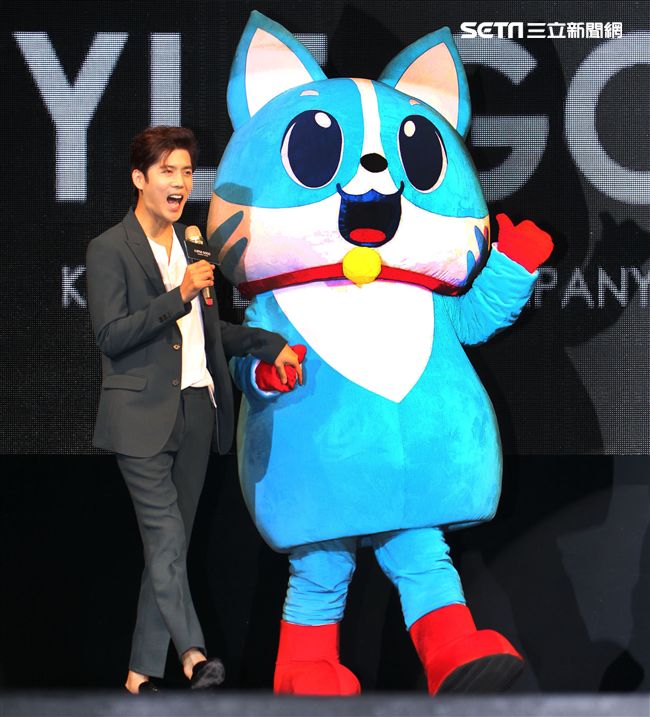 韓星SS301金奎鐘為「韓魅力」活動來台站台。（記者邱榮吉/攝影）