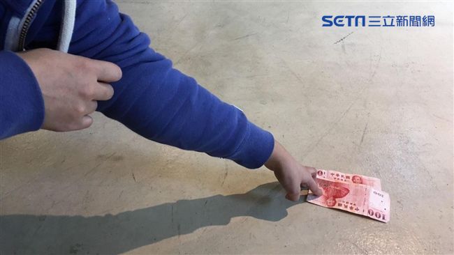 他拾金不昧　警酸：想合法得這筆錢？