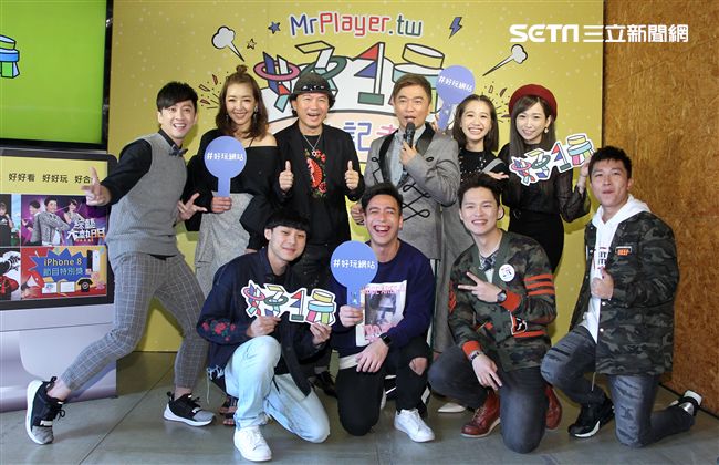 吳宗憲出席好玩網站開站掛牌儀式。（記者邱榮吉/攝影）