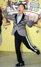 吳宗憲出席好玩網站開站掛牌儀式。（記者邱榮吉/攝影）