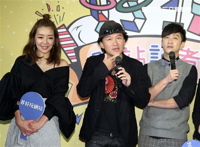 吳宗憲出席好玩網站開站掛牌儀式。（記者邱榮吉/攝影）