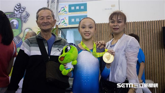 平衡木金門縣金包銀　賴金全運初體驗