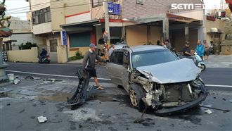國三生釀車禍　撞民宅大翻360度