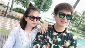 六月和李易到峇里島度假拼第三胎，反而食物中毒上吐下瀉。（翻攝自六月臉書）