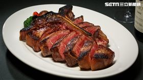 Fresh & Aged美福乾式熟成牛排館,乾式熟成,牛排。（圖／Fresh & Aged美福乾式熟成牛排館提供）