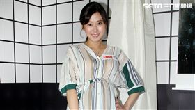 方志友身懷六甲預防自己及小BOBY在浴室避免滑倒。（記者邱榮吉/攝影）