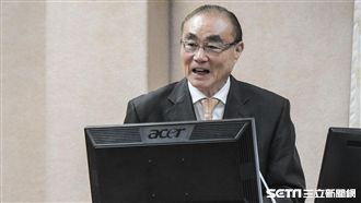 幻象飛官遭疑投共　馮世寬大爆粗口