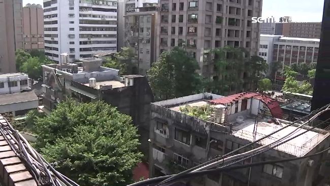 頂樓加裝太陽能板　明年政府補助4成